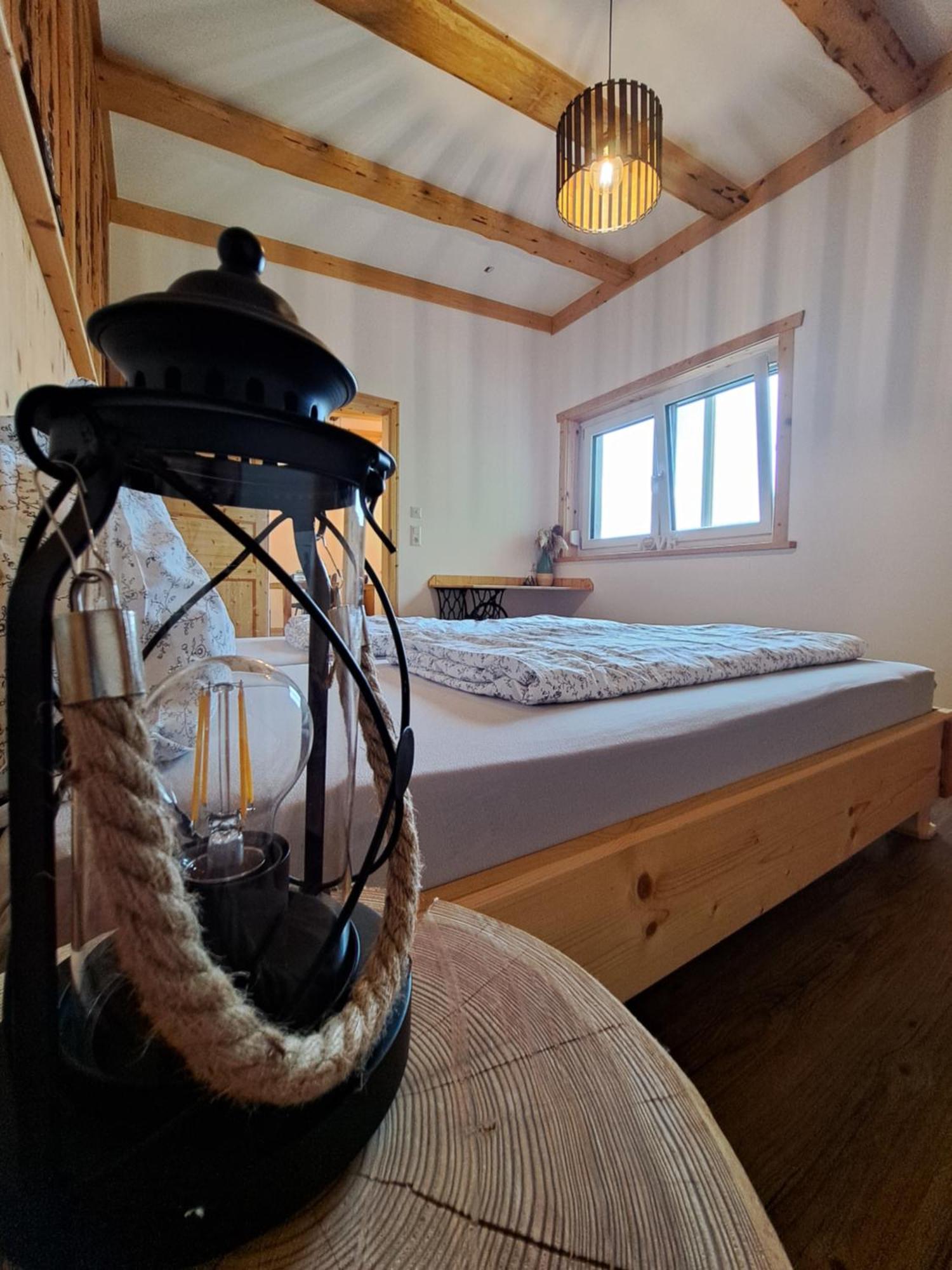 Erlebnisbauernhof Gutschi Ranch Kamp Bilik gambar